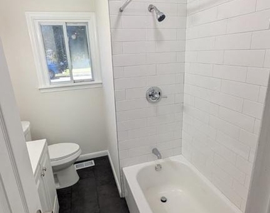 83 W 8th Street - Photo Thumbnail 6