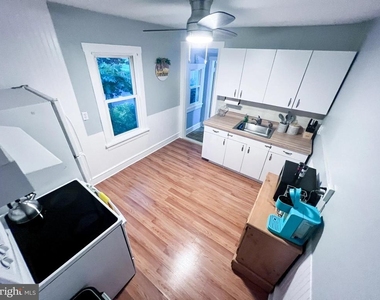 17 E Connecticut Avenue - Photo Thumbnail 13