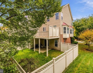 2107 Turleygreen Place - Photo Thumbnail 32