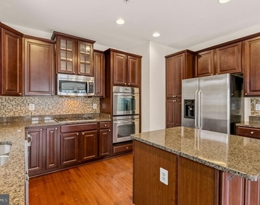 2107 Turleygreen Place - Photo Thumbnail 9