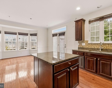 2107 Turleygreen Place - Photo Thumbnail 7