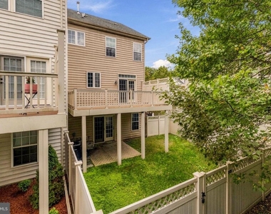 2107 Turleygreen Place - Photo Thumbnail 33