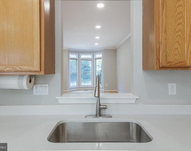 548 Winding Rose Drive - Photo Thumbnail 23