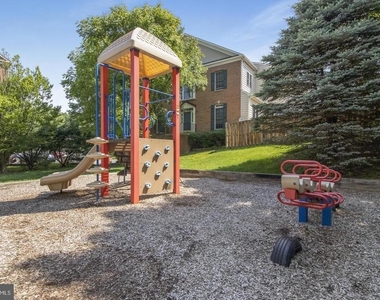548 Winding Rose Drive - Photo Thumbnail 42