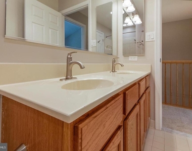 548 Winding Rose Drive - Photo Thumbnail 26