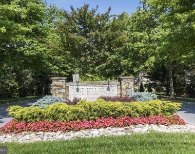 548 Winding Rose Drive - Photo Thumbnail 40