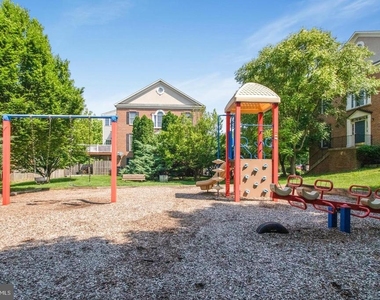 548 Winding Rose Drive - Photo Thumbnail 41