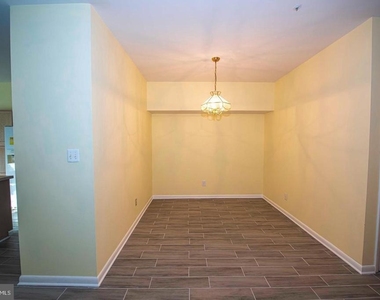 18076 Royal Bonnet Circle - Photo Thumbnail 4