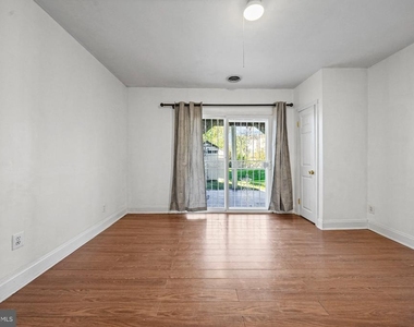 847 Clover Leaf Court - Photo Thumbnail 12