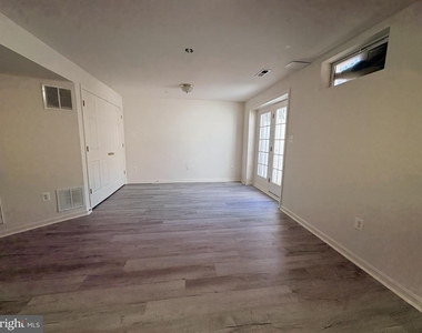 5809 Mercantile Drive W - Photo Thumbnail 4