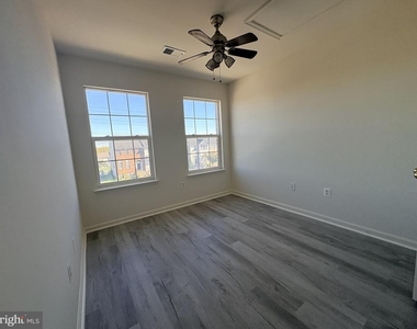 5809 Mercantile Drive W - Photo Thumbnail 15