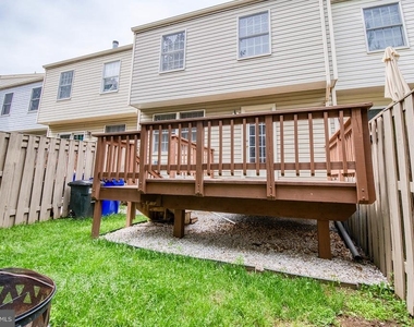 6449 Tarrington Court - Photo Thumbnail 27