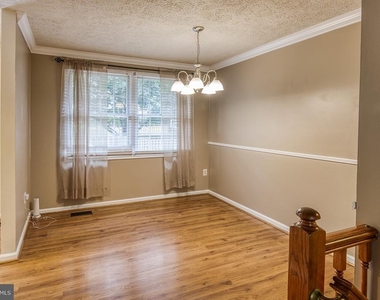 6449 Tarrington Court - Photo Thumbnail 4