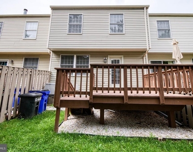 6449 Tarrington Court - Photo Thumbnail 28