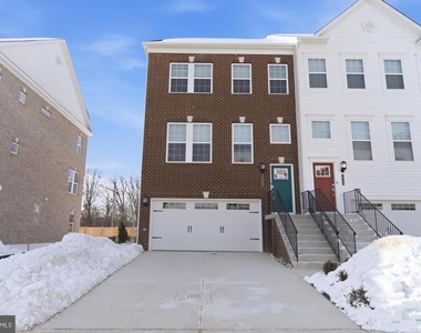 1722 Water Crossing Road - Photo Thumbnail 1