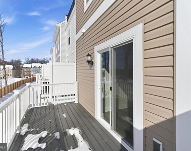 1722 Water Crossing Road - Photo Thumbnail 35