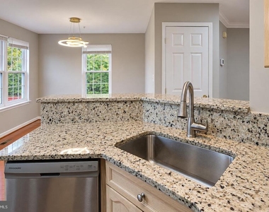 9614 Button Buck Circle - Photo Thumbnail 10