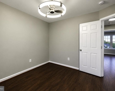 9614 Button Buck Circle - Photo Thumbnail 14