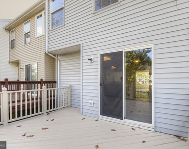 3020 Button Bush Lane - Photo Thumbnail 12