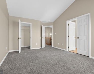 3020 Button Bush Lane - Photo Thumbnail 18