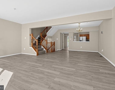 3020 Button Bush Lane - Photo Thumbnail 7