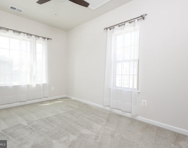 2938 Hebron Lane - Photo Thumbnail 19