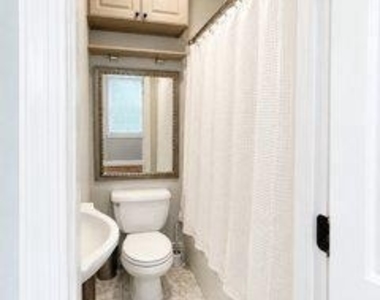 1632 30th Street Nw - Photo Thumbnail 4