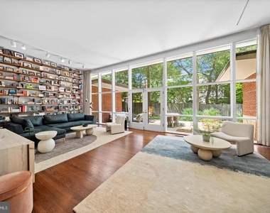 3721 Huntington Street Nw - Photo Thumbnail 3