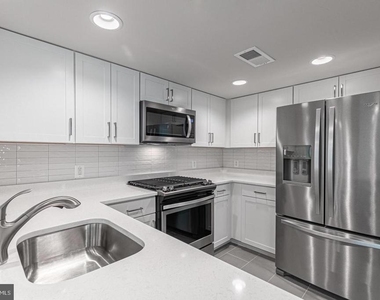 50 Florida Avenue Ne - Photo Thumbnail 10