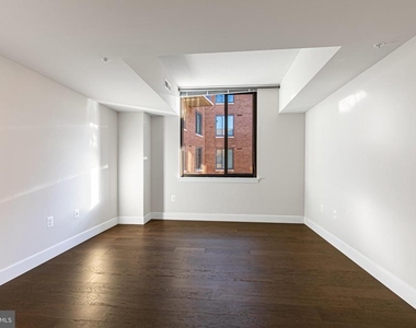 50 Florida Avenue Ne - Photo Thumbnail 16