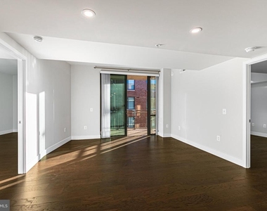 50 Florida Avenue Ne - Photo Thumbnail 4