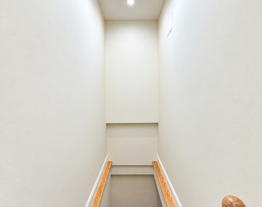 306 East 119th Street - Photo Thumbnail 10