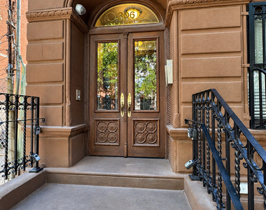 306 East 119th Street - Photo Thumbnail 5