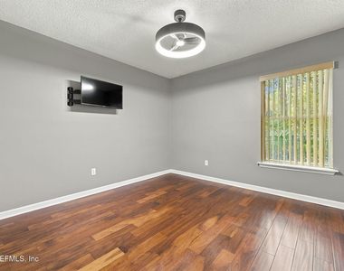 12744 Marsh Cove Drive S - Photo Thumbnail 24