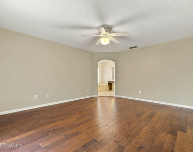 12744 Marsh Cove Drive S - Photo Thumbnail 18