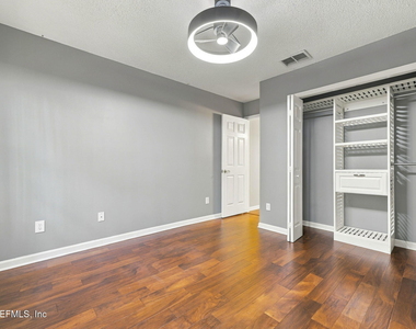 12744 Marsh Cove Drive S - Photo Thumbnail 25