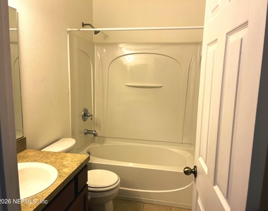 6188 High Tide Boulevard - Photo Thumbnail 23