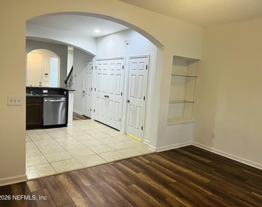 6188 High Tide Boulevard - Photo Thumbnail 16