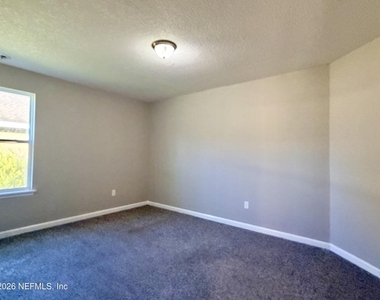 11987 Sands Pointe Court - Photo Thumbnail 19