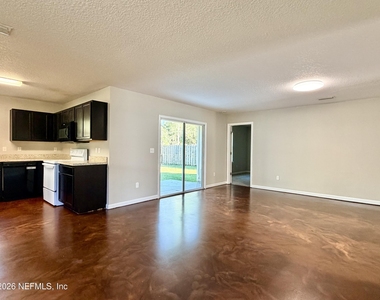11987 Sands Pointe Court - Photo Thumbnail 8