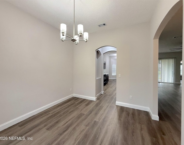 557 Grand Parke Drive - Photo Thumbnail 1
