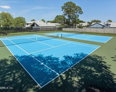 2748 Biarritz Court - Photo Thumbnail 14