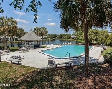 2748 Biarritz Court - Photo Thumbnail 13