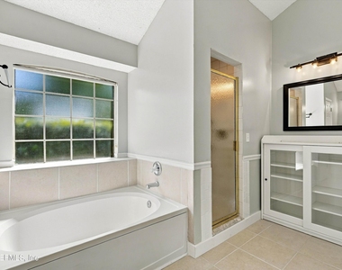 5001 Ripple Rush Drive N - Photo Thumbnail 18