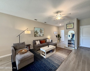 2636 Sandy Dune Drive - Photo Thumbnail 3