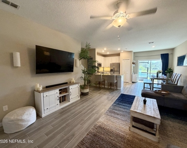 2636 Sandy Dune Drive - Photo Thumbnail 4