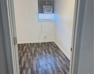 4337 Turner Avenue - Photo Thumbnail 22