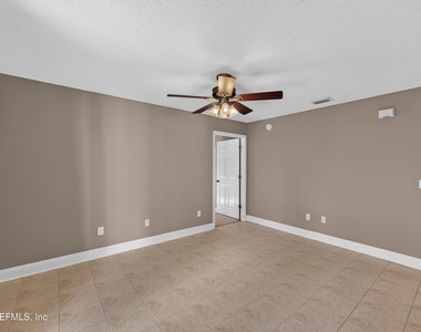 1006 Clay Street - Photo Thumbnail 17
