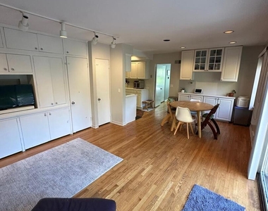 1350 Ferndale Avenue - Photo Thumbnail 6