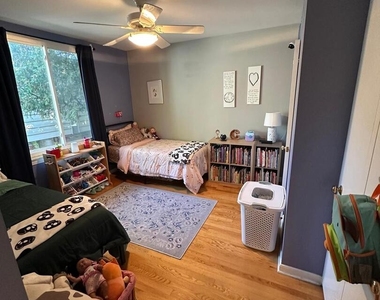 1350 Ferndale Avenue - Photo Thumbnail 12